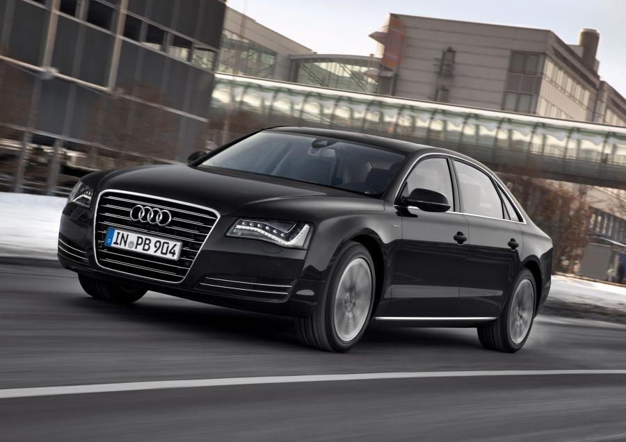  Audi A8 L Hybrid (D4) 2012 года  (WW) (фото 34 из 42)